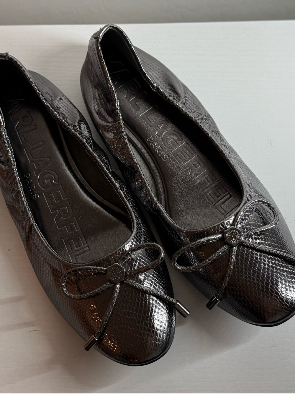 Karl Lagerfeld Black Snake-Embossed Bow Ballet Flats